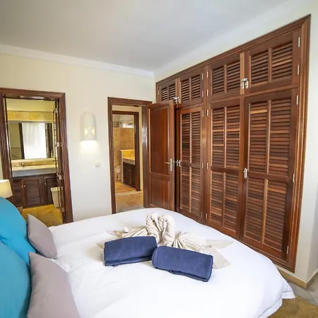Sensational 3 Bedrooms Myoga Spacious 빌라 *