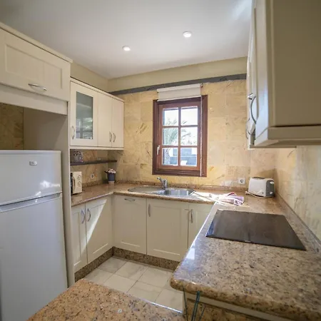 Sensational 3 Bedrooms Myoga Spacious *