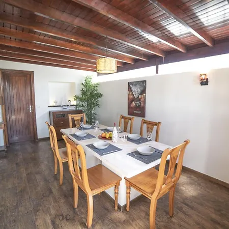 Sensational 3 Bedrooms Myoga Spacious Playa Blanca